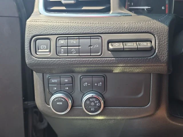 Used 2021 Black GMC Denali image 27