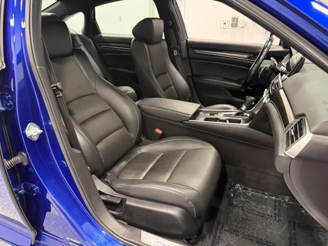 Used 2022 Blue Honda Sport image 29