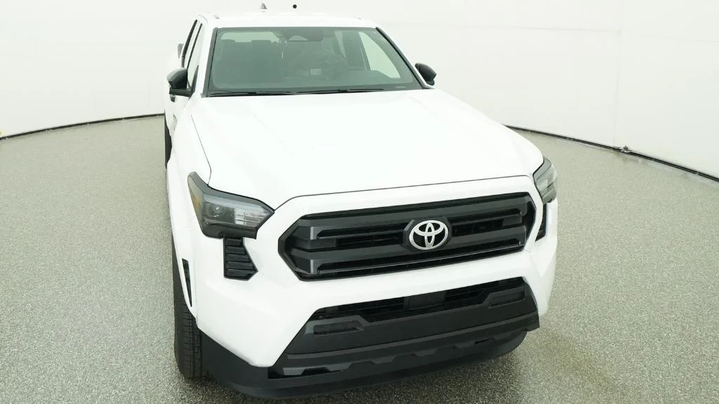 New 2026 Ice Cap Toyota SR image 4