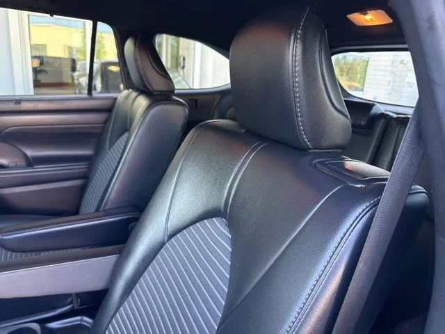 2022 Toyota Highlander XSE - Photo 18