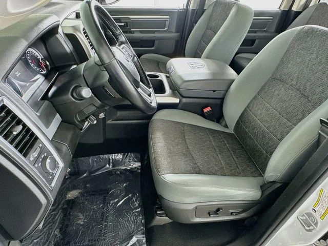 Pre-Owned 2020 Ram 1500 Classic SLT