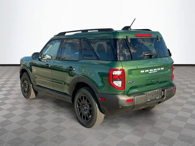 New 2025 Green Metallic Ford Big Bend image 4