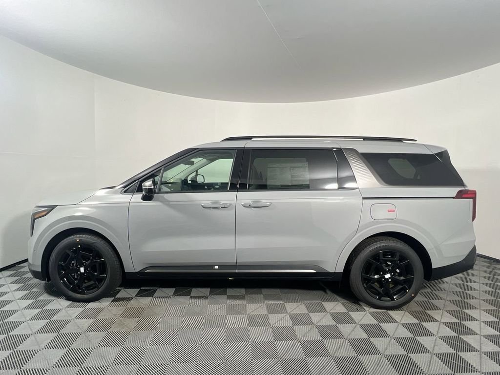 New 2026 Ceramic Silver Kia SX image 8