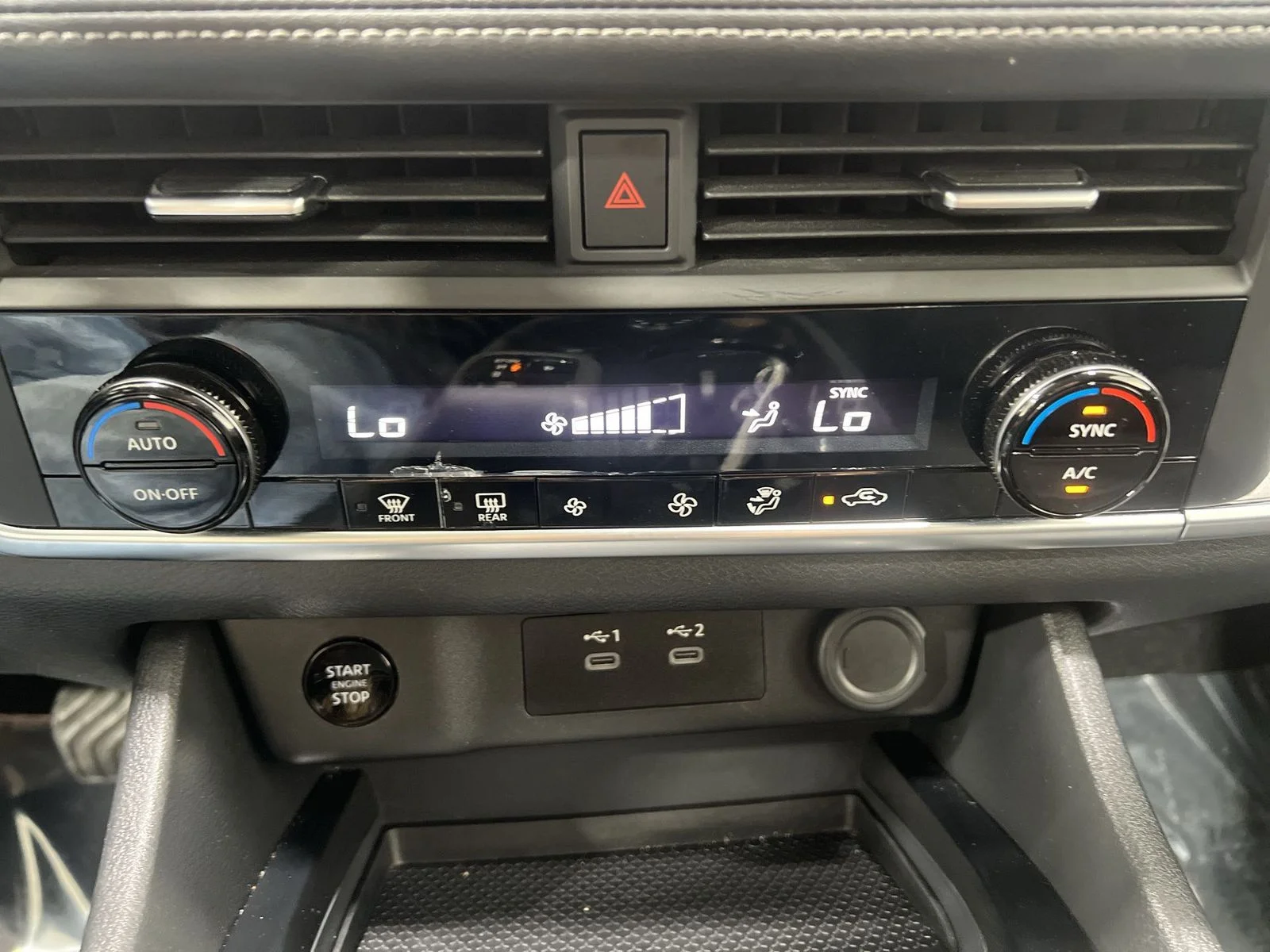 Used 2025 Silver Nissan SV image 18