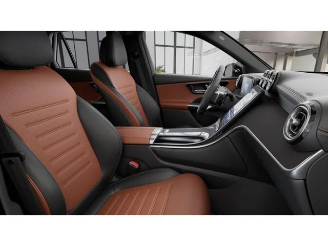 New 2027 Gray Mercedes-Benz GLC 300 image 4