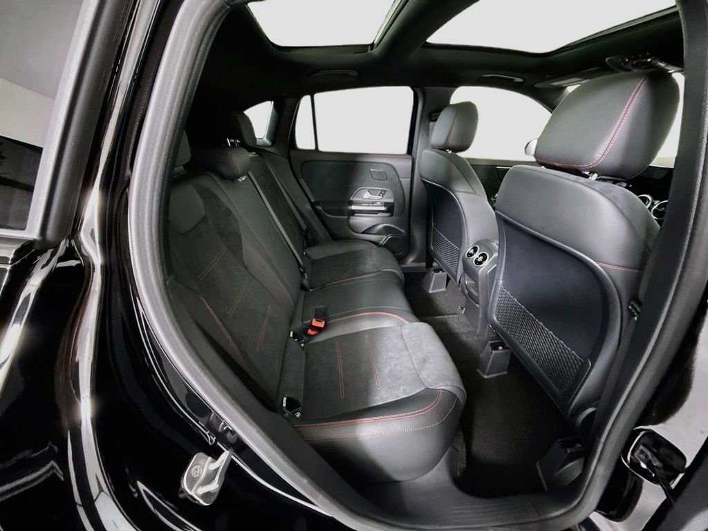New 2026 Night Black Mercedes-Benz GLA 250 image 23