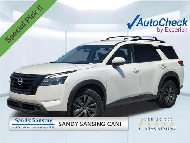 2023 Nissan Pathfinder SV