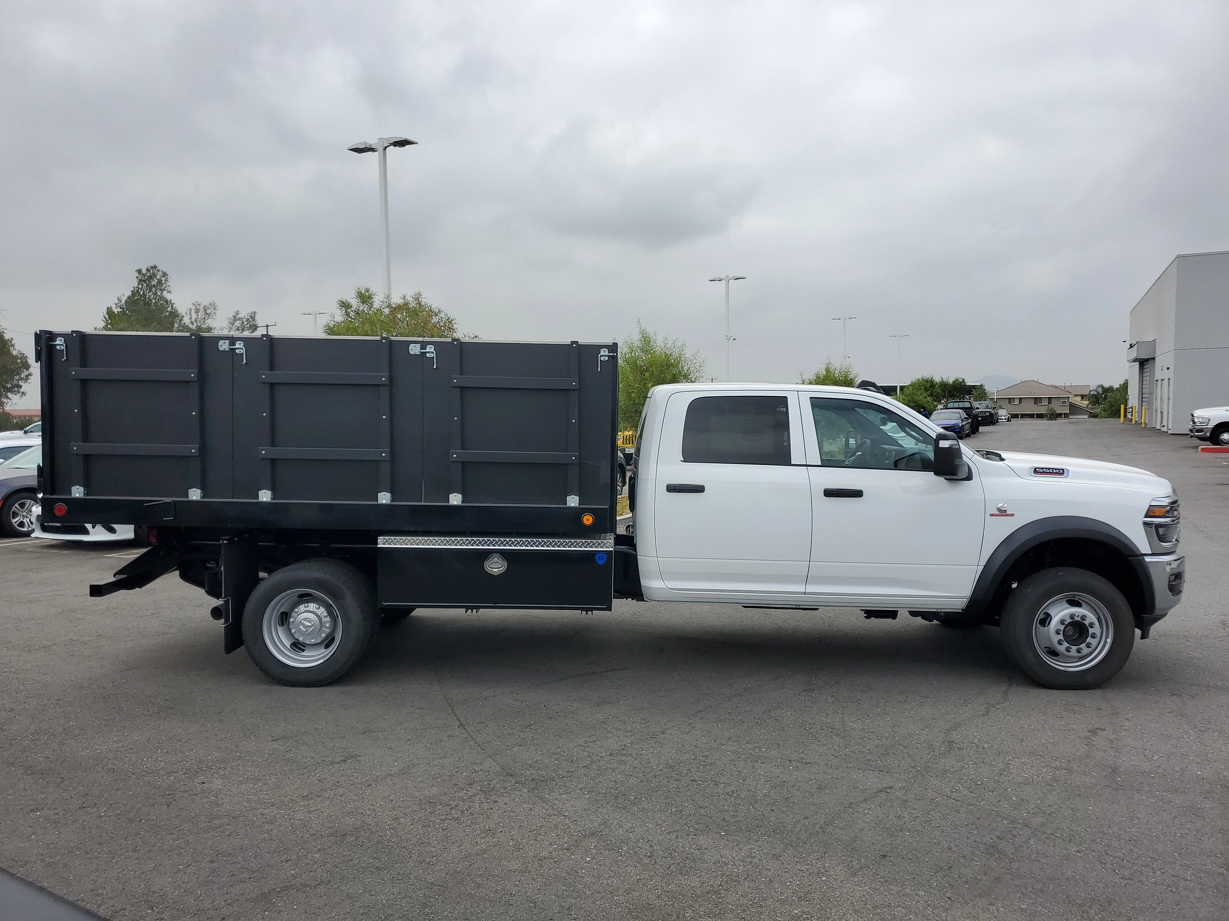 New 2025 Bright White Clearcoat RAM Tradesman image 11
