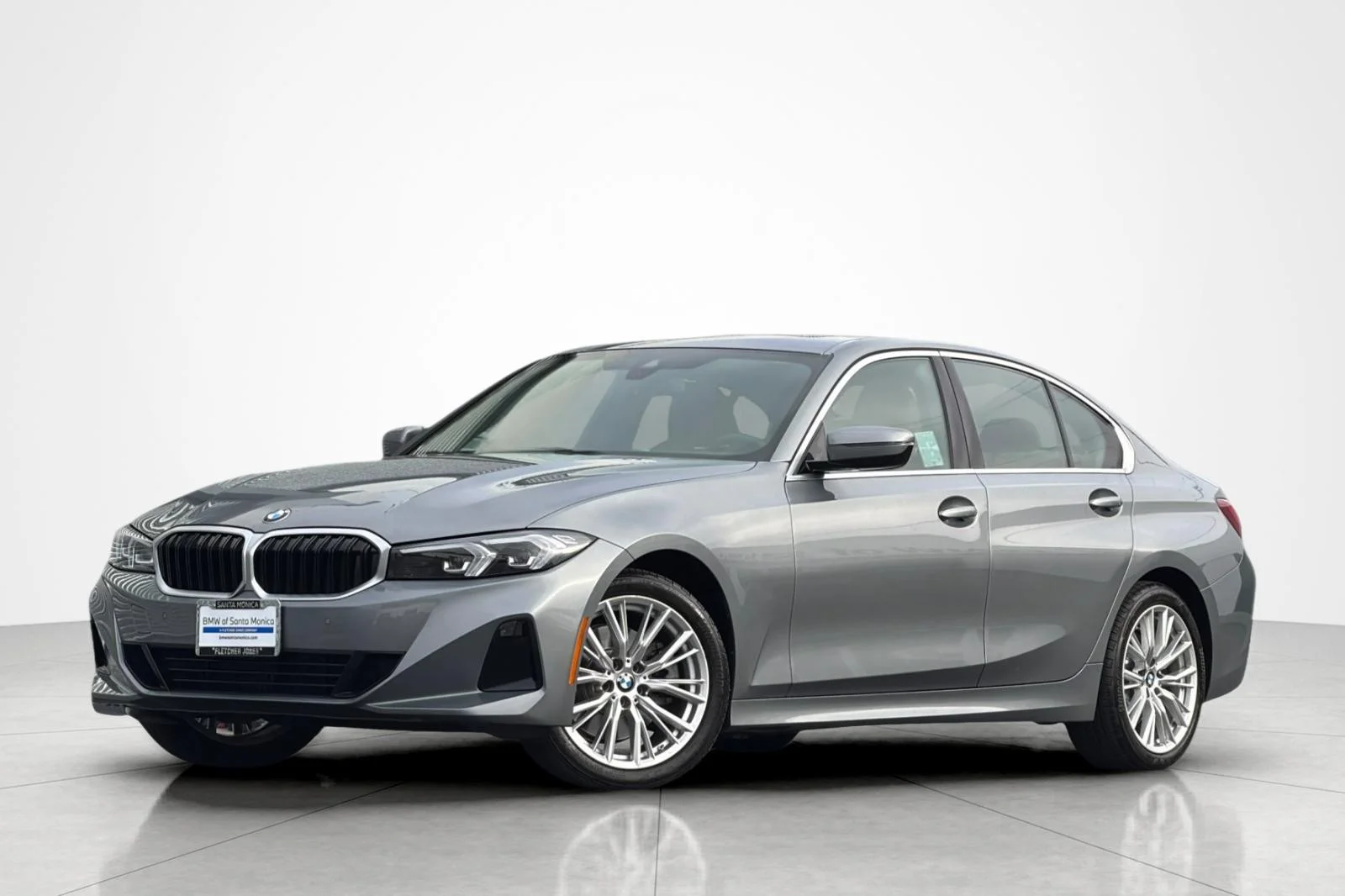 2024 BMW 3 Series 330i