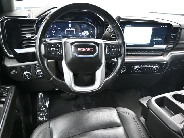 2024 GMC Sierra 1500 SLT - Photo 18
