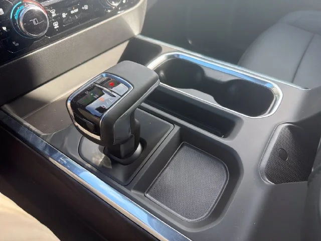 New 2026 Onyx Black GMC SLT image 28