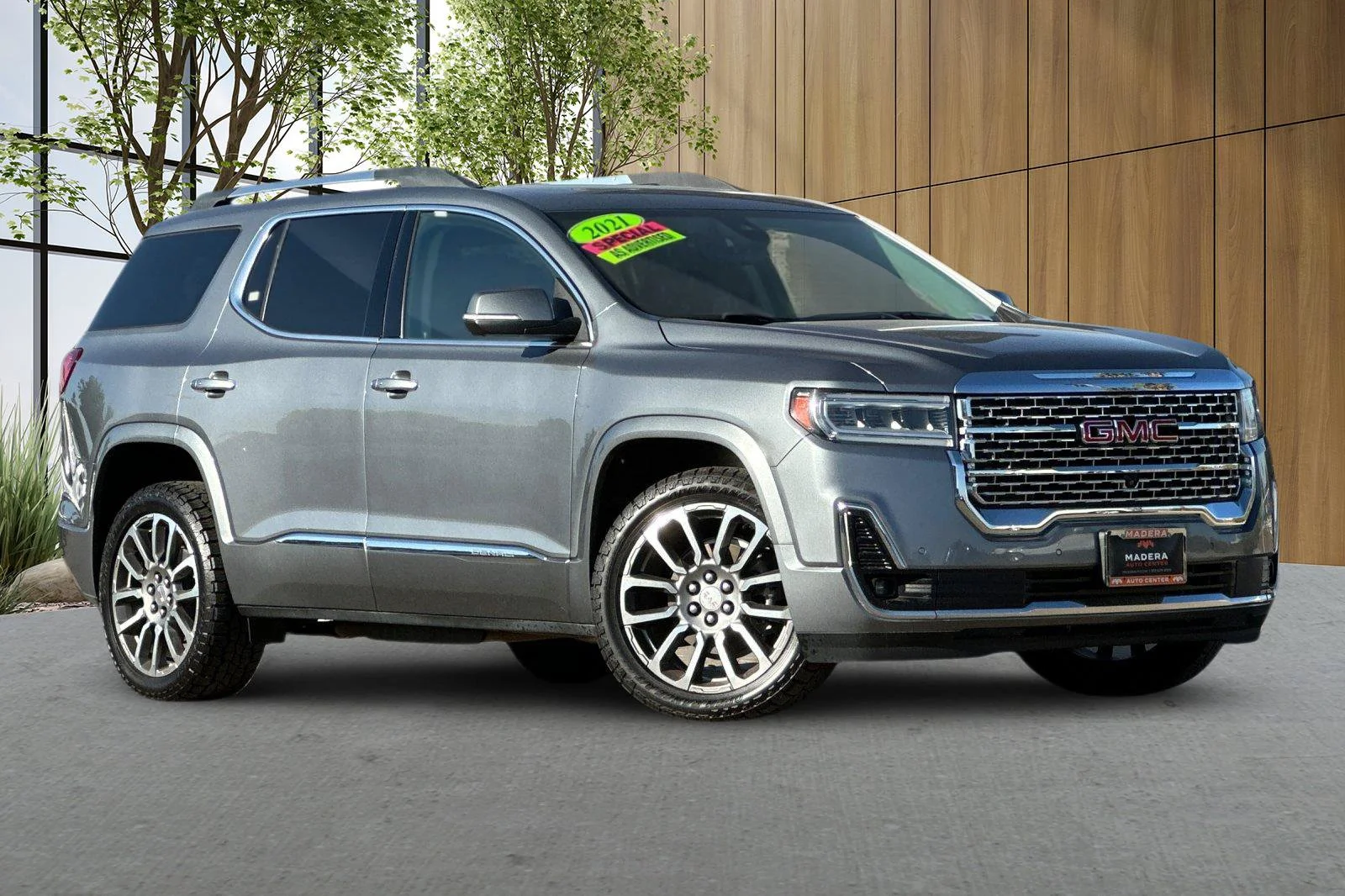 Used 2021 Gray GMC Denali image 2