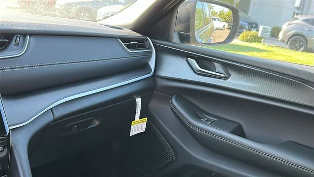 2025 Jeep Grand Cherokee L Laredo - Photo 21