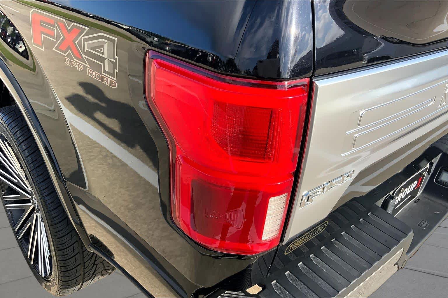 Used 2019 Agate Black Metallic Ford King Ranch image 28