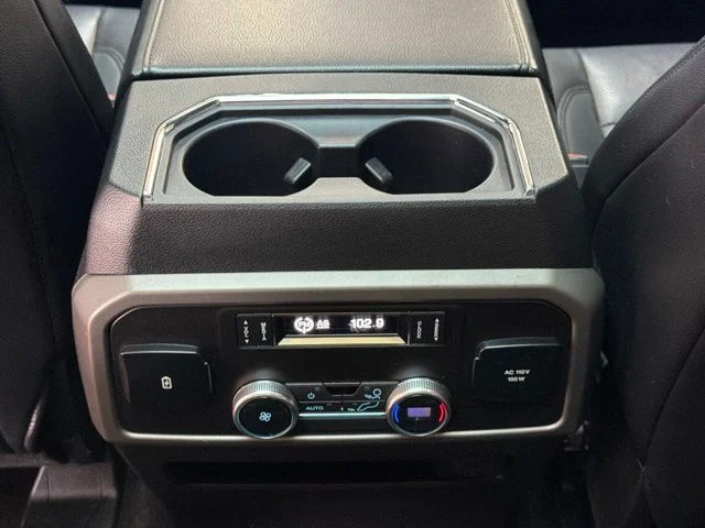 Used 2019 Agate Black Metallic Ford XLT image 20