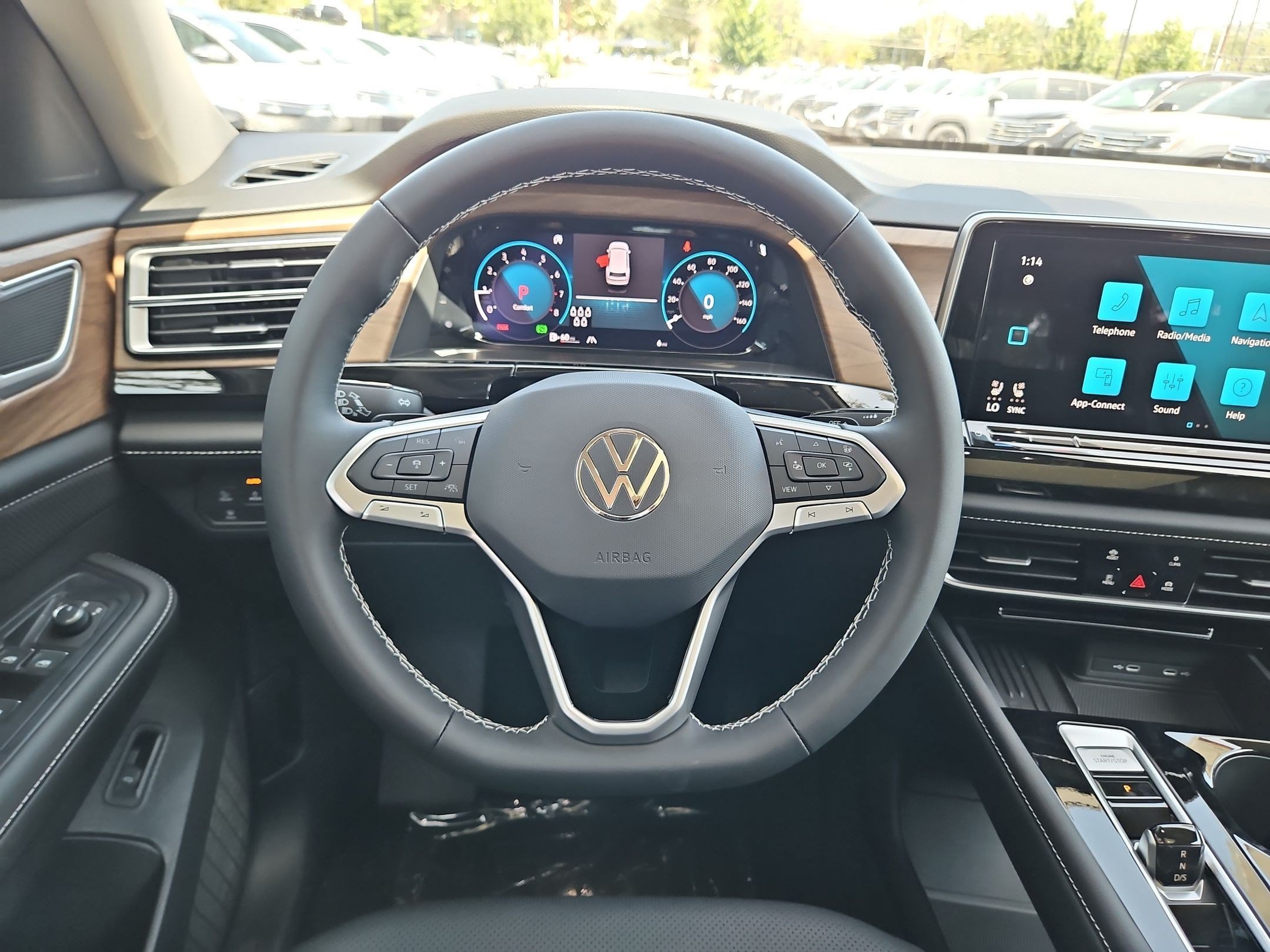 New 2026 Pure Gray Metallic Volkswagen 2.0T SE w/Technology image 18