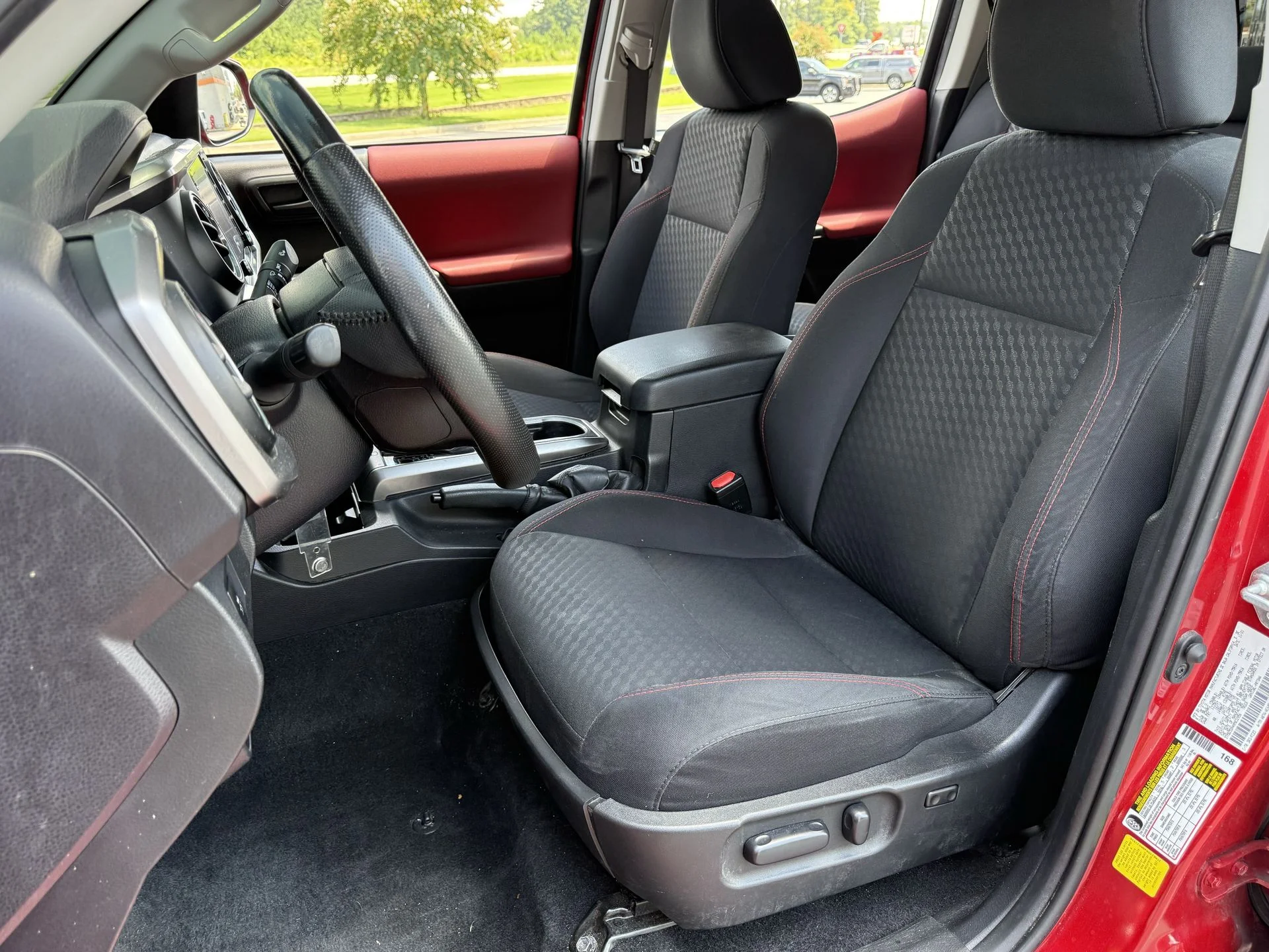 Used 2022 Barcelona Red Metallic Toyota SR5 image 10