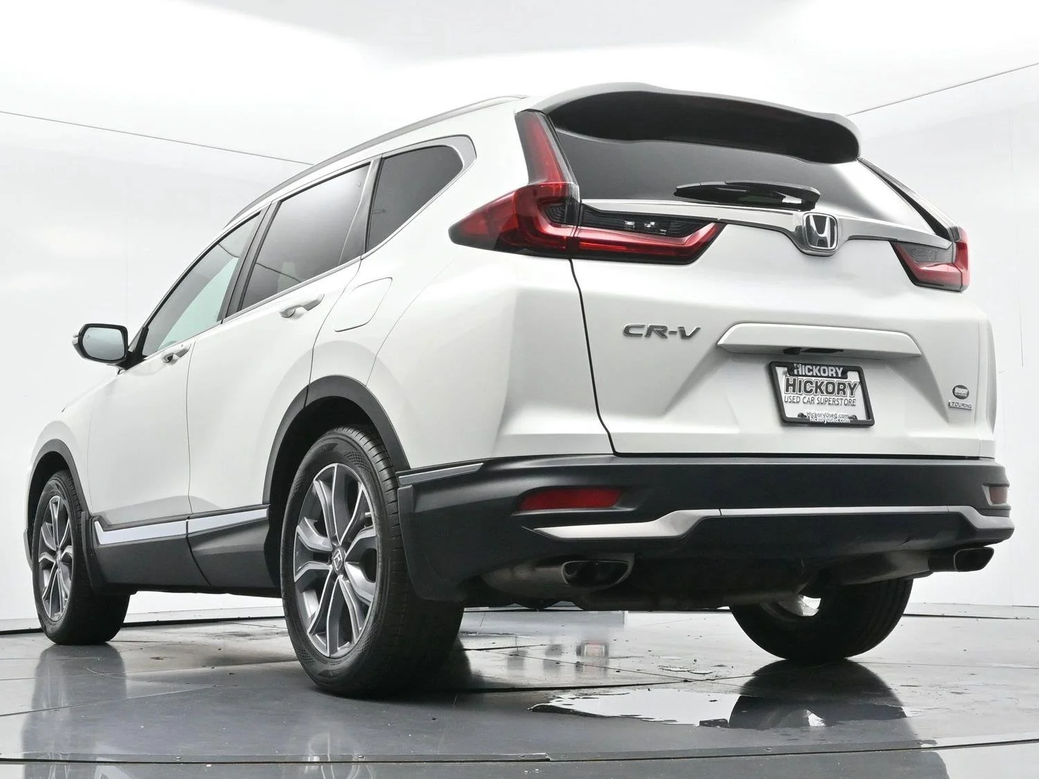 Used 2020 Platinum White Pearl Honda Touring image 48