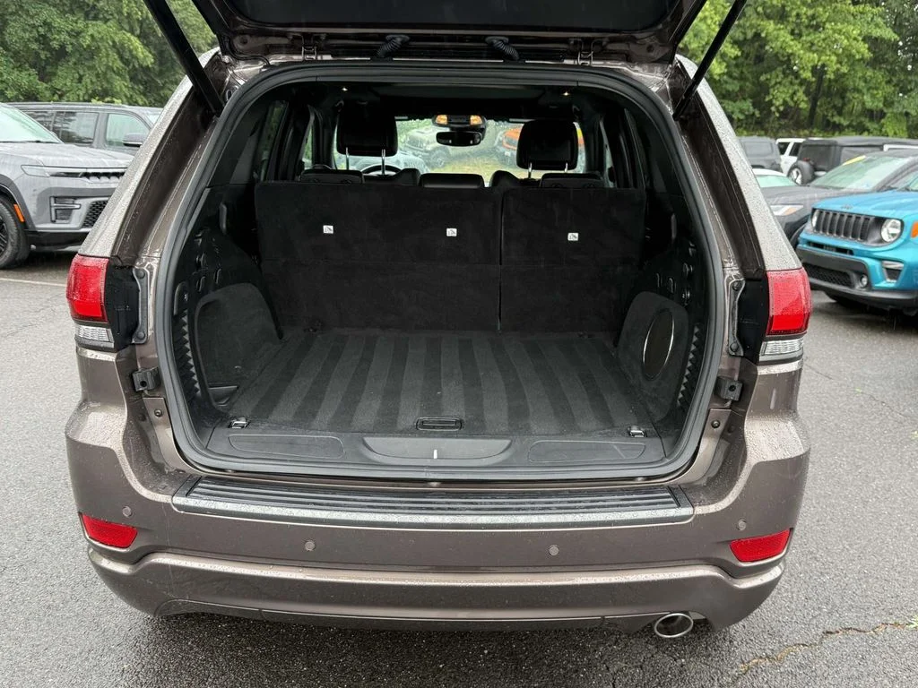 Used 2021 Brown Jeep Limited image 32