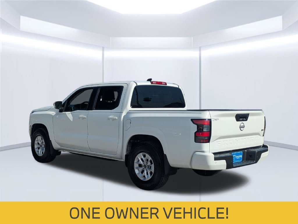 Used 2024 White Nissan SV image 4