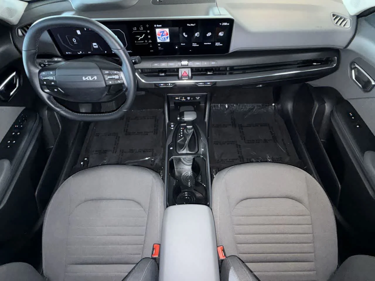 2025 Kia K4 EX - Photo 24