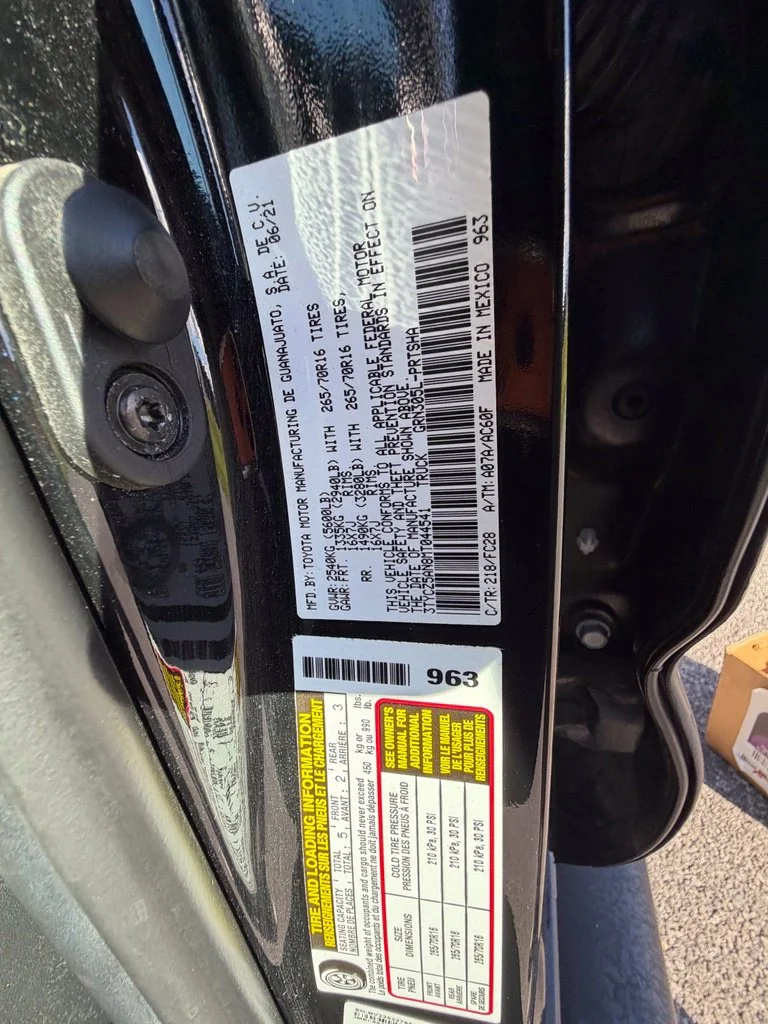 Used 2021 Black Toyota SR5 image 45
