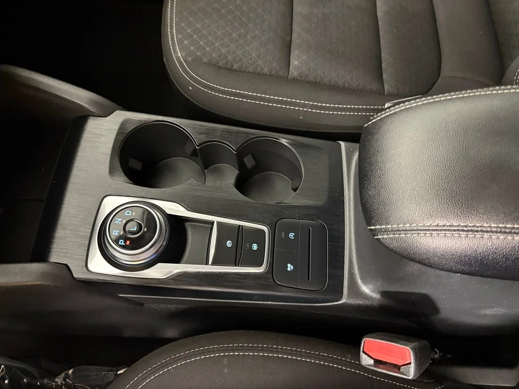 Used 2024 Silver Ford Active image 31
