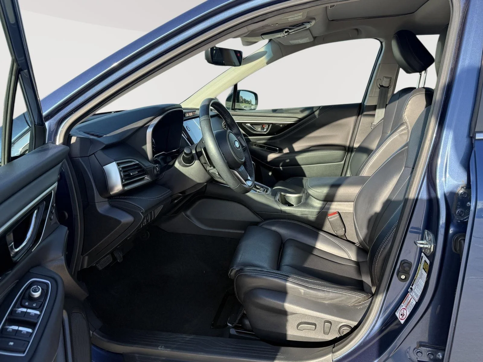 Used 2020 Abyss Blue Pearl Subaru Limited image 23