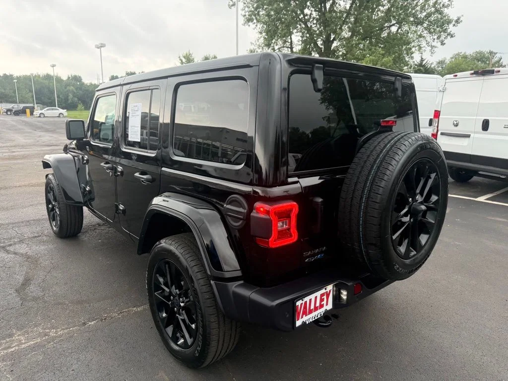 Used 2025 Black Jeep Sahara 4xe image 6