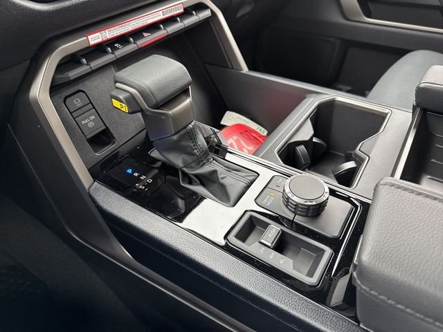 2026 Toyota Tundra SR5 - Photo 25