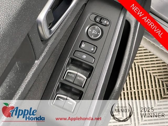 Used 2022 Meteorite Gray Metallic Honda LX image 11