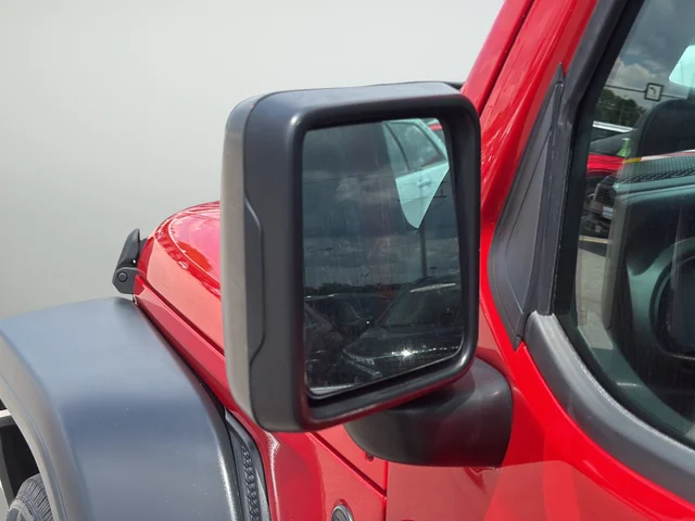 Used 2023 Red Jeep Sport S image 14