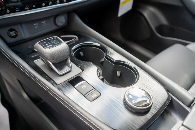 New 2026 Super Black Nissan Platinum image 20