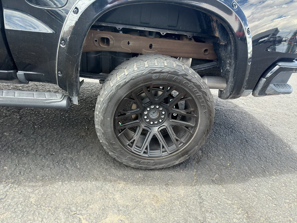 Used 2023 Black Chevrolet RST image 6