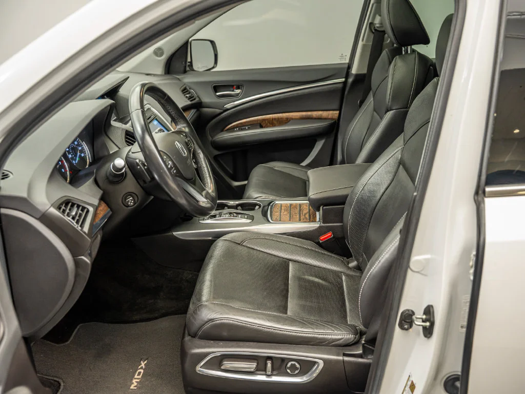 Used 2020 White Acura Technology image 22
