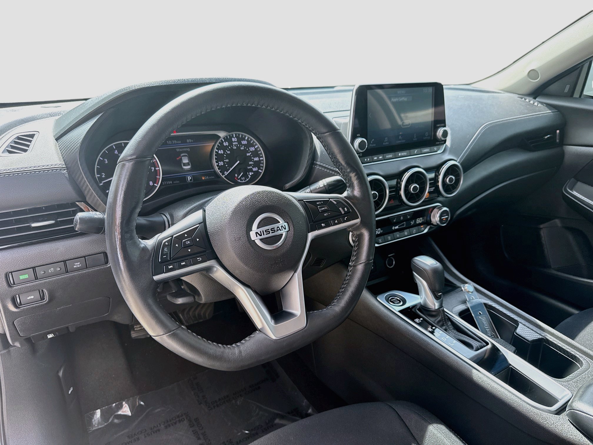 Used 2022 Aspen White TriCoat Pearl Nissan SV image 7
