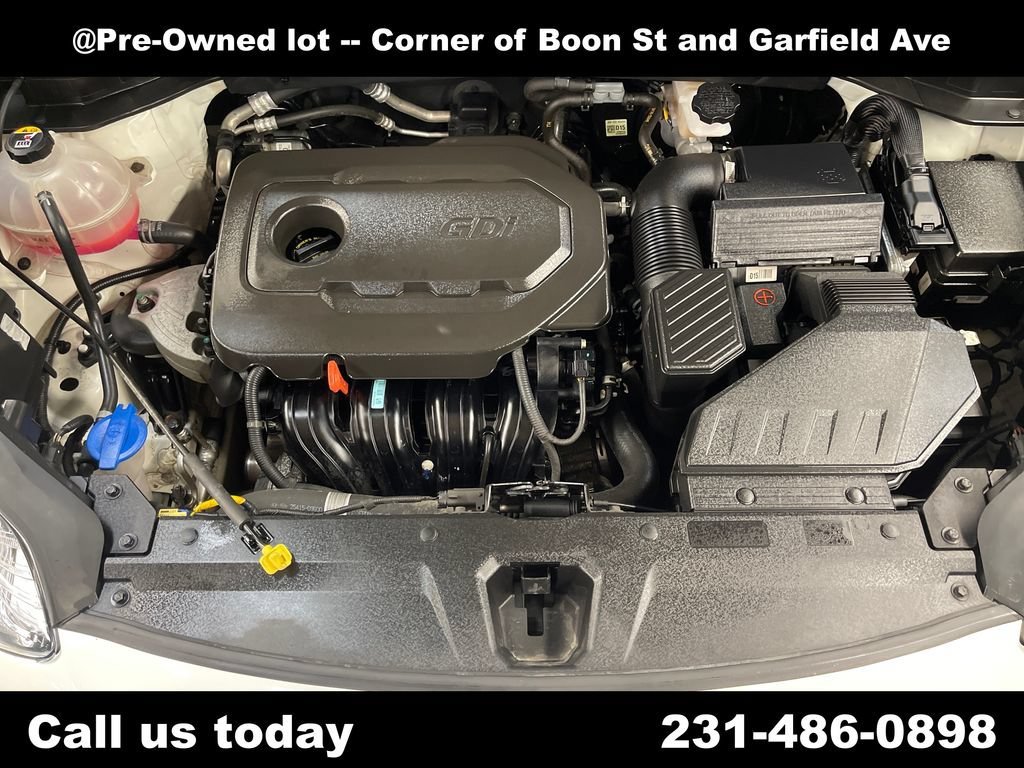 Used 2021  Kia S image 10
