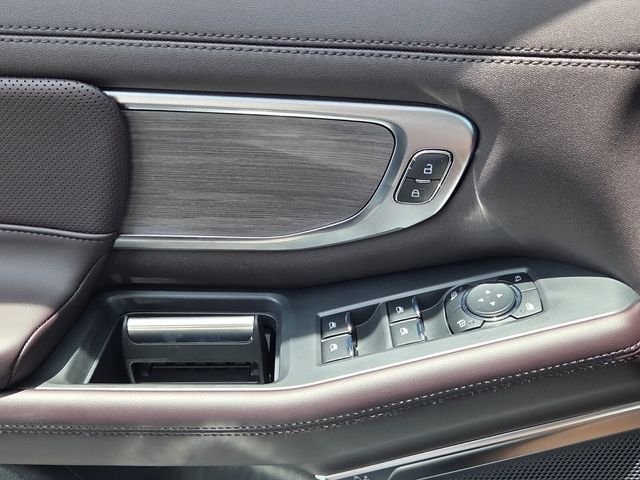 New 2026 Glacier Gray Metallic Tri-Coat Ford Platinum image 27