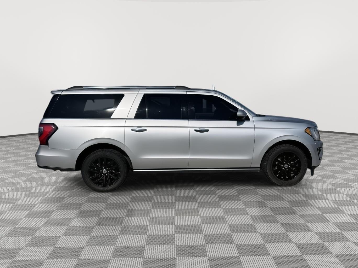 Used 2019 Ingot Silver Ford Limited image 12