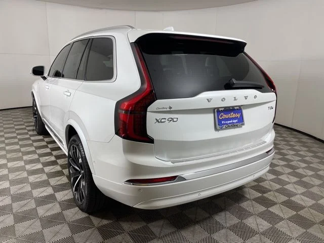 2025 Volvo XC90 Plus - Photo 6