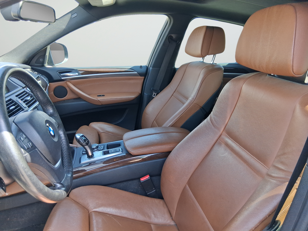 Used 2013 Blue BMW xDrive35i image 9