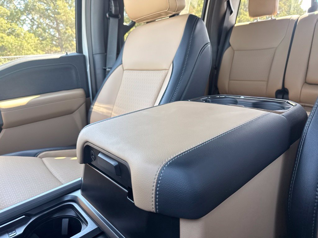 New 2026 Star White Metallic Tri-Coat Ford Lariat image 27
