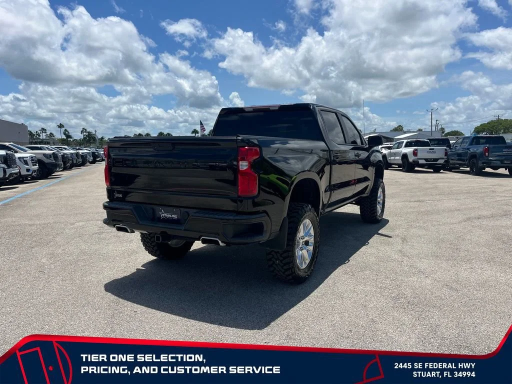 Used 2019 BLACK Chevrolet Custom Trail Boss image 5