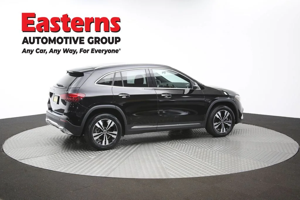 Used 2025 Black Mercedes-Benz GLA 250 image 42