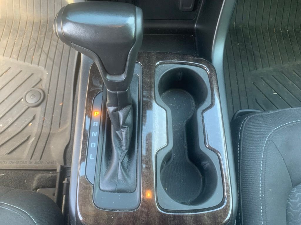 Used 2019 Blue GMC SLE1 image 24