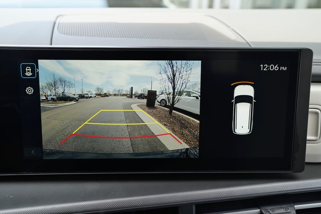 New 2026 Phantom Black Hyundai SE image 41