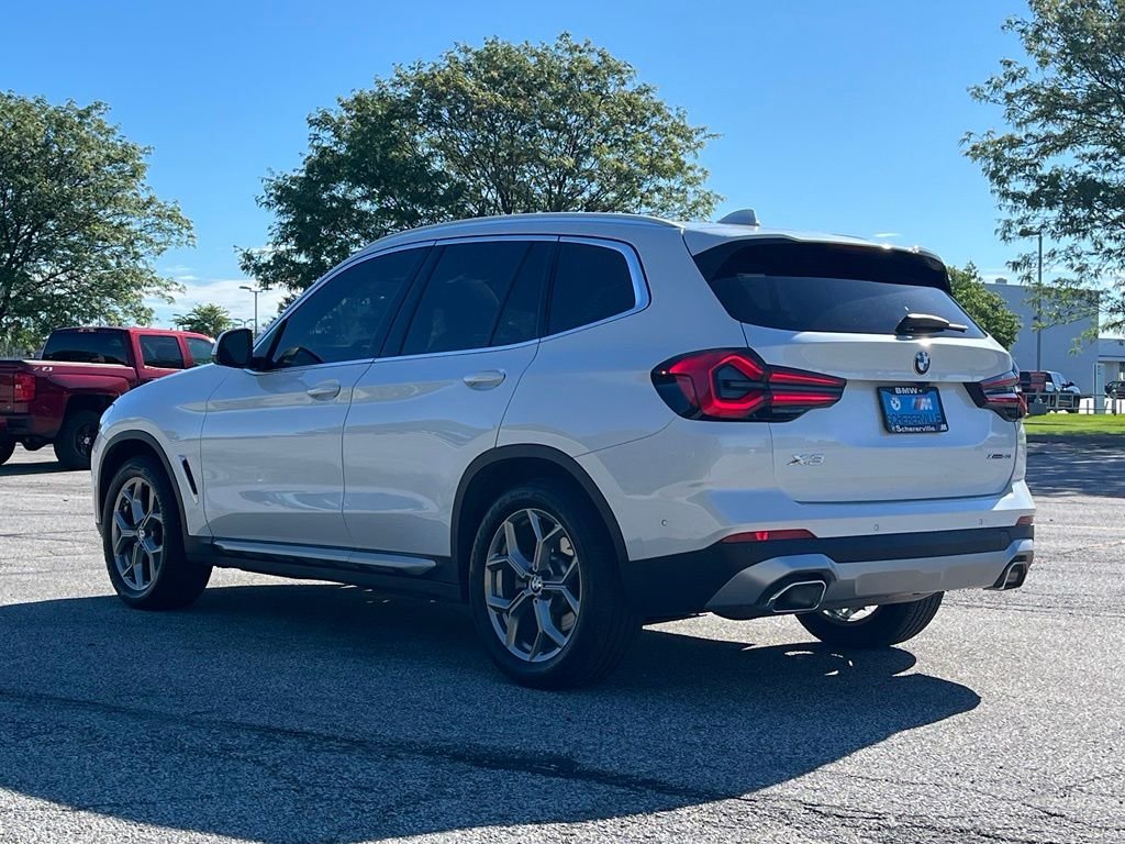 Certified Used 2024 Mineral White Metallic BMW xDrive30i image 5