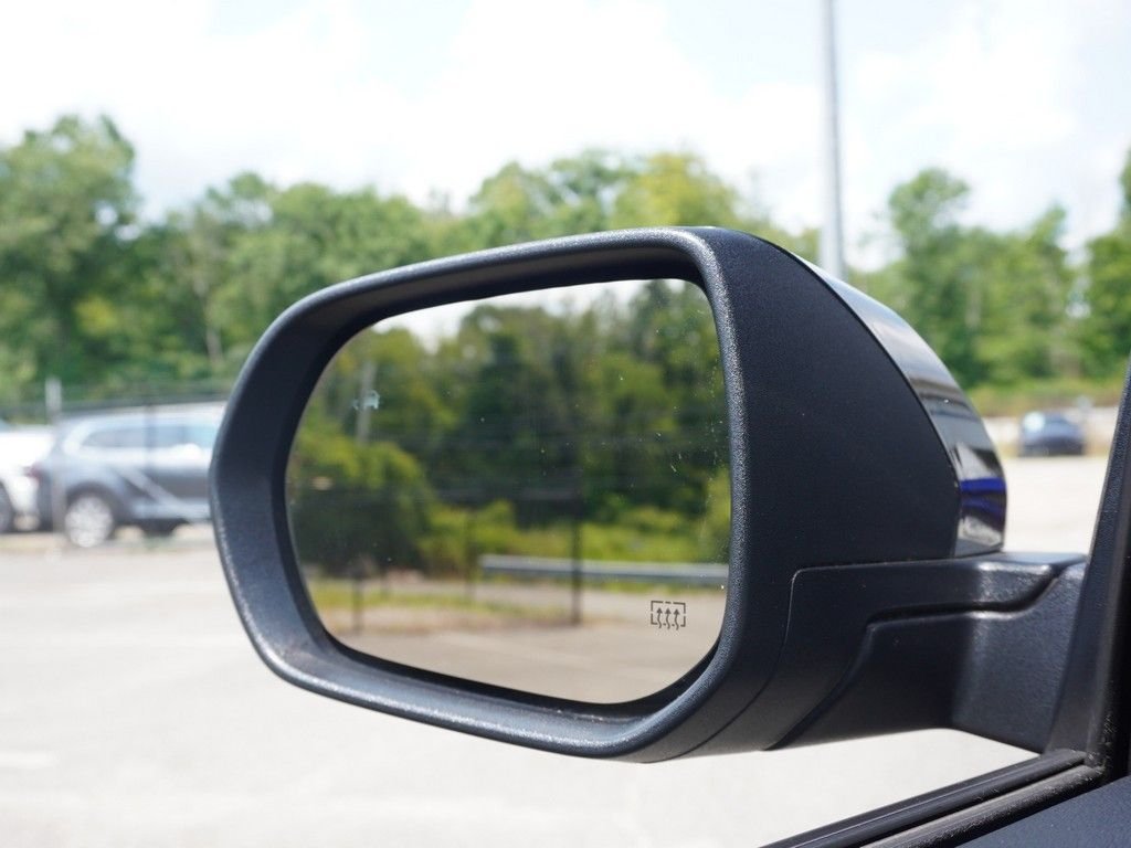 Used 2025 Black Chevrolet LT image 37