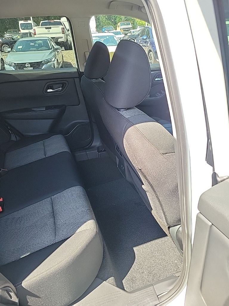 2026 Nissan Rogue SV - Photo 27