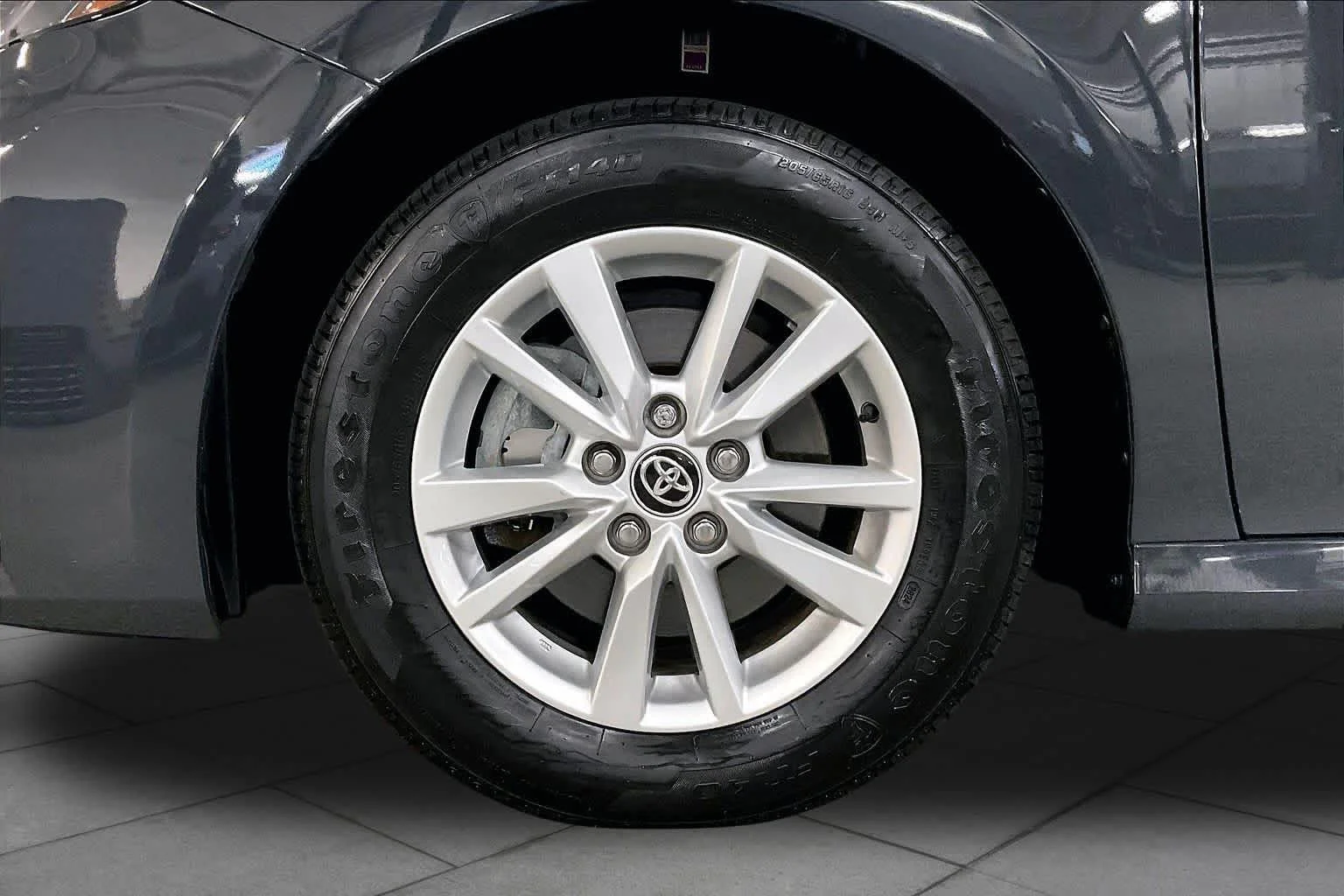 Used 2025 Underground Toyota LE image 11